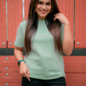 Lady-In-teal-t-shirt