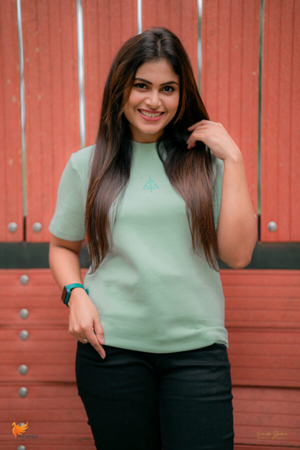 Lady-In-teal-t-shirt